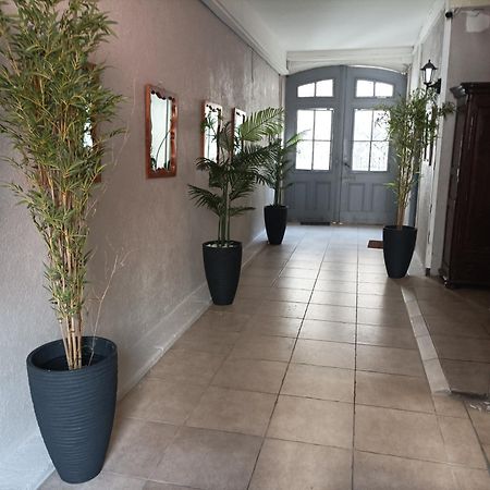 "Le Cocon"-Meuble De Tourisme 3 Etoiles -Residence "Les Logis De Beziers"-Garage Optionnel-Coeur De Ville-Plages A 16Km ! Luaran gambar